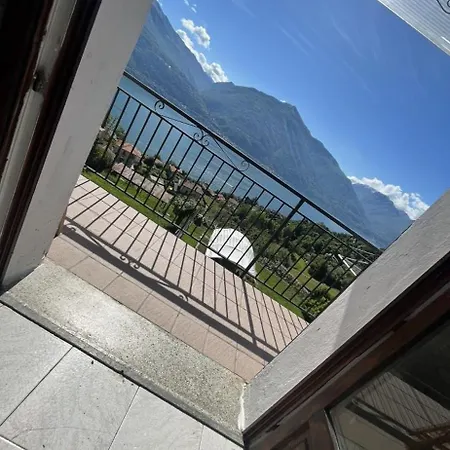 Vakantiehuis Panorama Cremia-casa Lina Cremia